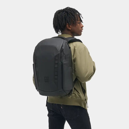 McKinnon Camera Pack 25L + 1 Small Cube